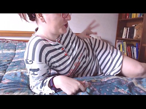 ❤️ Nka mokoko ona o moholo o motšo molomong oa hao lekhoba le lenyenyane litšoantšong tsa bootsoa st.porno-negrov.ru